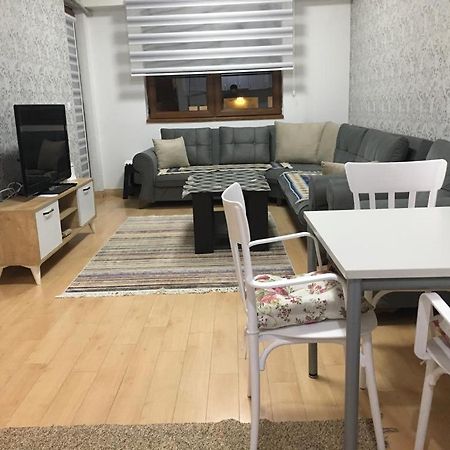 Two Rooms And Kitchen, Bathroom With Balcony Apartment 스코페 외부 사진
