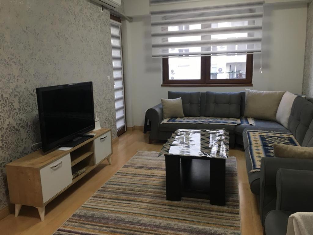 Two Rooms And Kitchen, Bathroom With Balcony Apartment 스코페 외부 사진