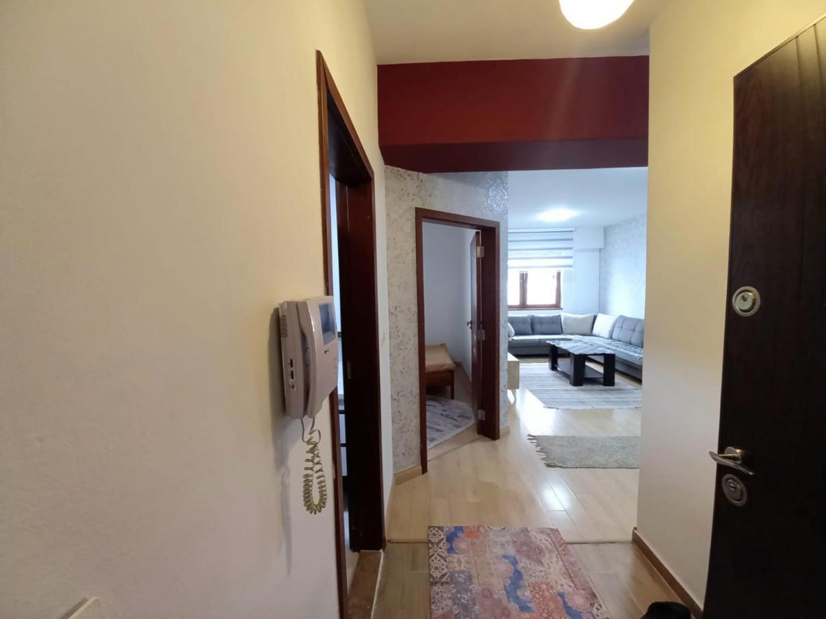 Two Rooms And Kitchen, Bathroom With Balcony Apartment 스코페 외부 사진
